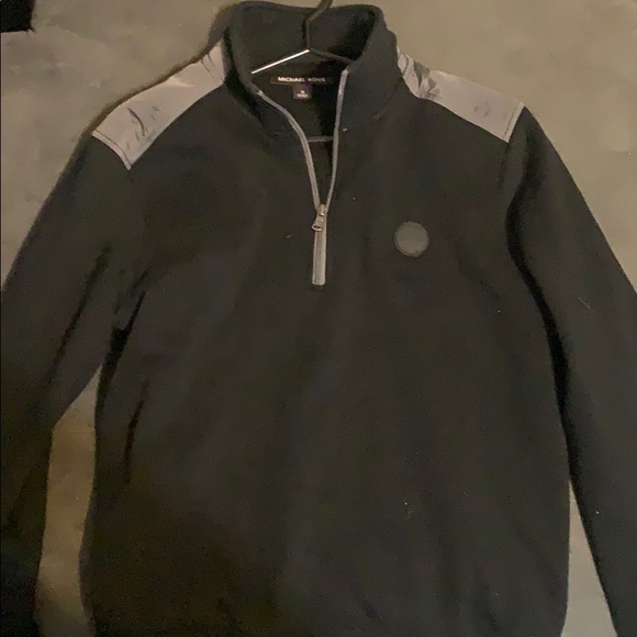 Micheal Kors Sweater - Picture 1 of 4